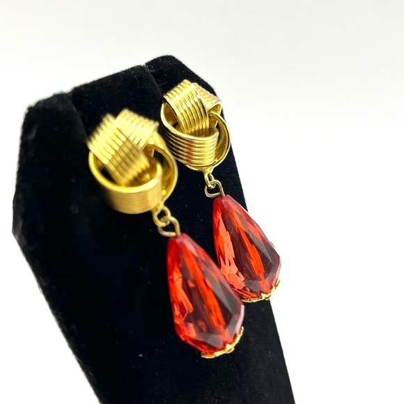 Love Knot Earrings with Red Clear Dangling Beads Gold Tone Earrings ❤️ - Picture 2 of 10